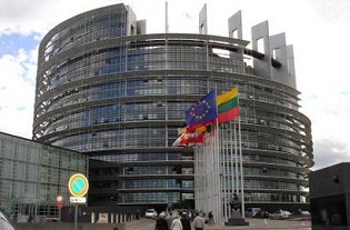 Європарламент прийме жорстку резолюцію щодо України