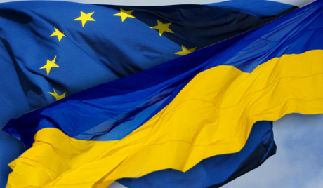 Україна підписала з Євросоюзом політичну частину угоди про асоціацію