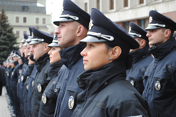 В Івано-Франківську патрульні поліцейські склали присягу (відео)