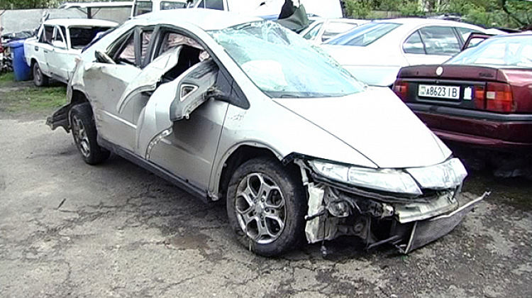 На Коломийщині перекинувся автомобіль, водій - загинув (фото)