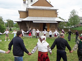 Хрещик – давня традиція у селі Лючки на Косівщині (відео)