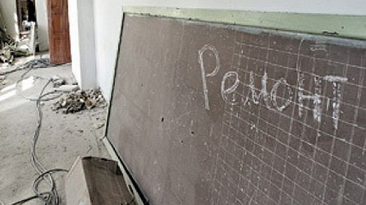 На Городенківщині службовці "нагріли руки" на ремонті школи