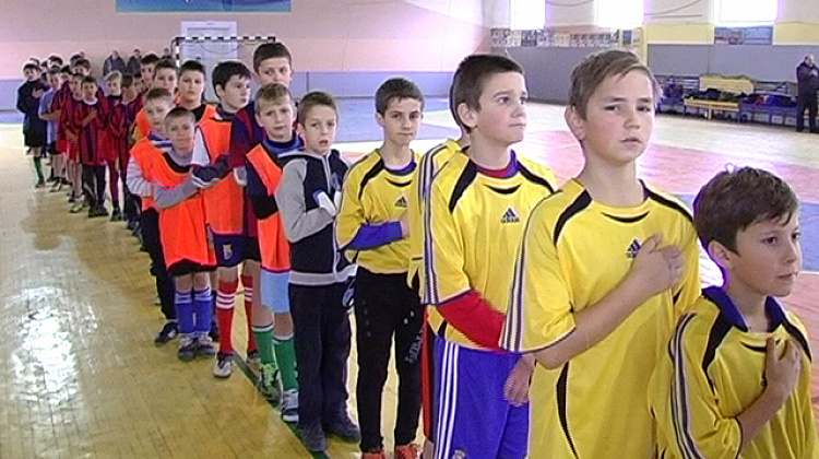 У Коломиї провели дитячий міні-футбольний турнір (відео)