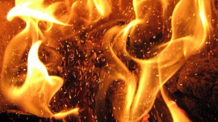 На Коломийщині сталася пожежа: чоловіка з опіками госпіталізували в реанімацію