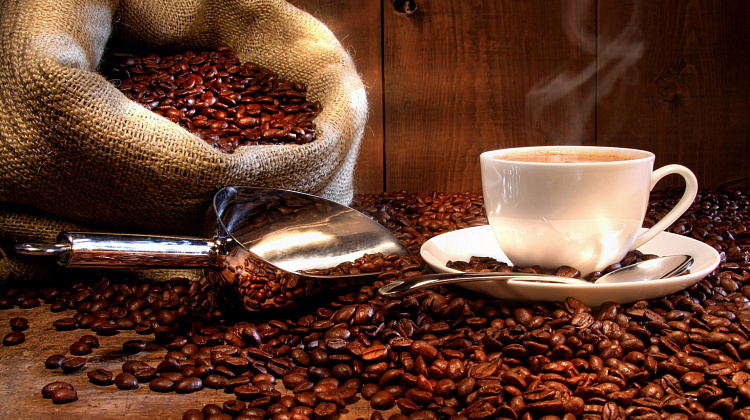 Надмірне вживання кави призводить до ожиріння - вчені