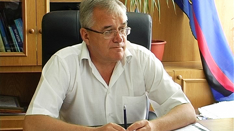 Прокуратура вимагає у міського голови Коломиї виплатити педагогам відпускні