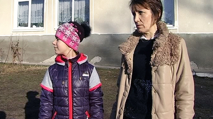 На Коломийщині виник конфлікт між вчителями та мамою хворої дитини (відео)