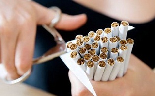  Паління послаблює кістки