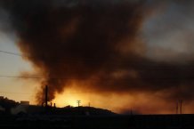 Жертвами масштабної пожежі на заводі феєрверків стали більше сотні людей 