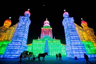 В Китаї відкрили казкове "Льодове місто"