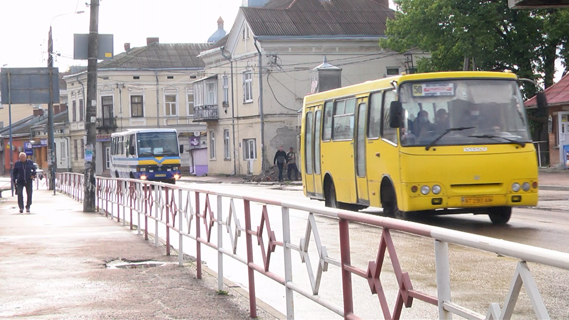 Як перевізники та водії працюють під час карантину? (відео) Як перевізники та водії працюють під час карантину? (відео)