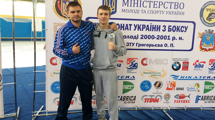 Коломийський боксер Арсен Дмитрук завоював бронзу на Чемпіонаті України (фото)