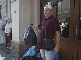 Сміття – під Ратушу. У Коломиї відбулася акція протесту