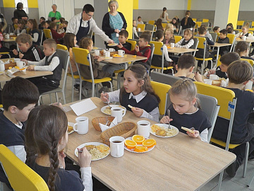 Як виглядає в дії реформа шкільного харчування? (відео)
