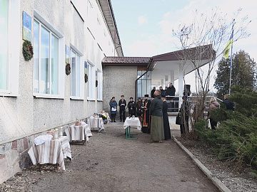 У Воскресінцях встановили чотири меморіальні дошки захисникам (відео)