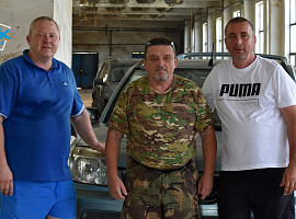 «Військові капелани» перевезли на Коломийщину перше авто для ЗСУ