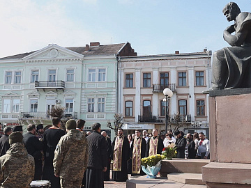 У Коломиї вшанували Тараса Шевченка: відбулося пам'ятне віче (відео)