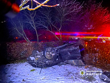 Водій автівки загинув у ДТП: смертельна аварія на Коломийщині (фото)