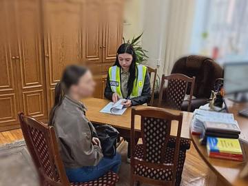 На Коломийщині працівниця банку привласнювала гроші клієнтів