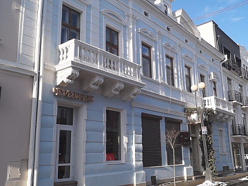 У Коломиї з ініціативи підприємця Івана Потяка відреставрували австрійські будівлі в середмісті (відео)