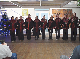 Різдвяна колядка для українських захисників (відео)