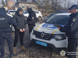 У Заболотові зловмисник обікрав та підпалив магазин (відео)