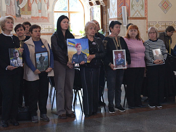 У храмах Коломиї молилися за українських військових