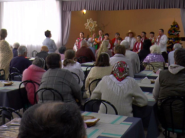 Як відзначали свята у геріатричному пансіонаті в Івано-Франківську? (відео)