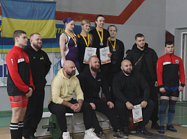 Кубок Івано-Франківщини серед чоловіків та жінок з важкої атлетики відбувся у Коломиї (відео)
