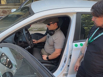 На Прикарпатті презентували програму автошкіл для людей з інвалідністю