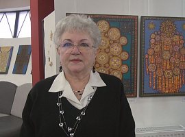 У Коломиї відкрили персональну виставку малярства заслуженої художниці України Люби Лебідь-Коровай (відео)